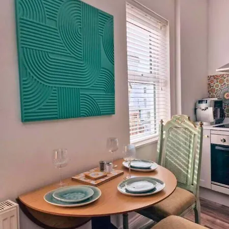 Eclectic 1Bd In The Heart Of Cheltenham! Exterior photo